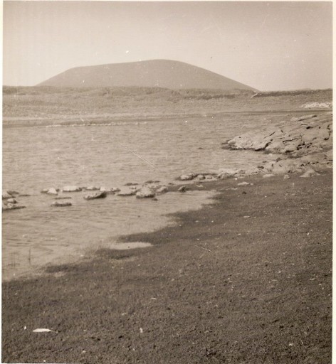 (c) Dr. Jorge Navas. Gentileza Richard Sage. PN Laguna Blanca. Fotos de fines 1950 - comienzos 1960.. 