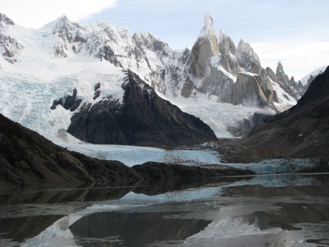 (c) Eduardo Ramilo. Cerro y Laguna Torre.. 