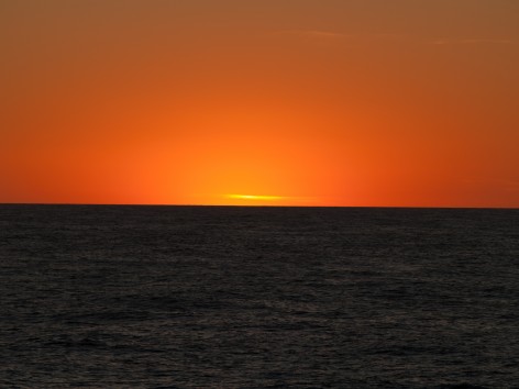 (c) Lida Pimper. Atardecer en el AMP Yaganes. 														