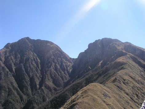 (c) Leonidas Liz�rraga. Cerro Bravo. RN El Nogalar de los Toldos. <p>Cerro Bravo. RN El Nogalar de los Toldos. Leonidas Liz&aacute;rraga. 01/01/2007</p>